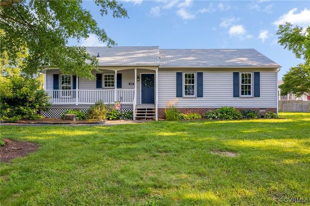 2505 Winston Court
