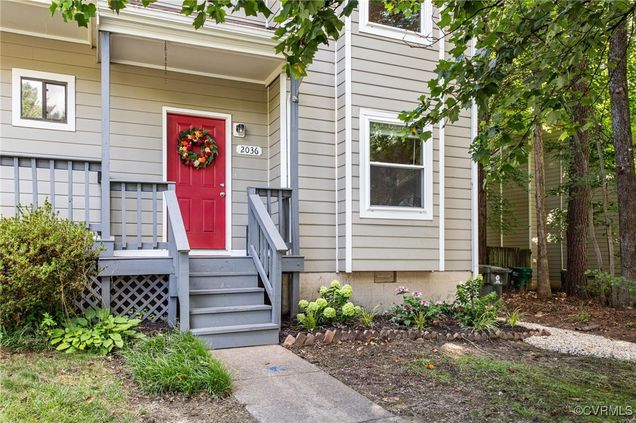 2036 Airy Circle