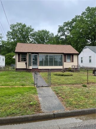 314 Wright Avenue Colonial Heights, VA House Active - Photo 1 of 19. Opens carousel modal