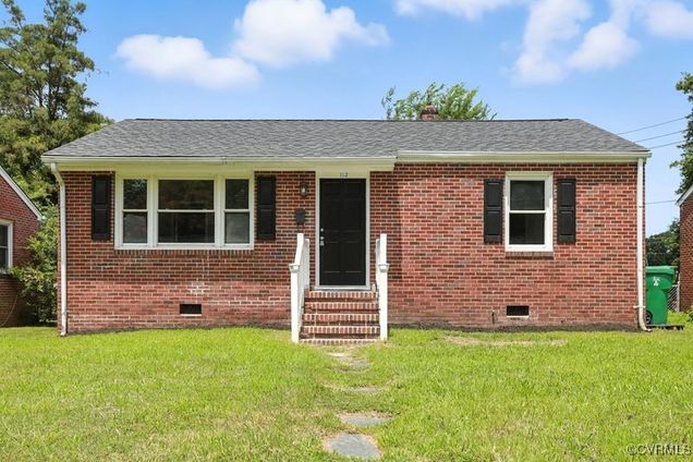 112 Moore Avenue Colonial Heights, VA House Active - Photo 1 of 35. Opens carousel modal