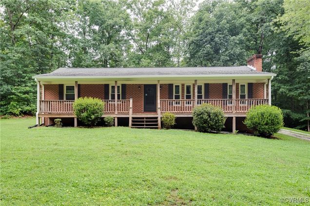 3020 Clintwood Road Chesterfield, VA House Active - Photo 1 of 33. Opens carousel modal
