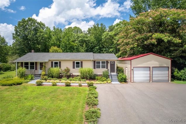 2852 Dogtown Road