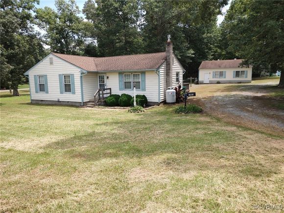 6901 Strath Road Henrico, VA House Active - Photo 1 of 21. Opens carousel modal