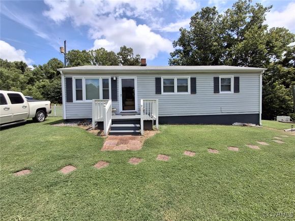 2001 Mapleton Drive