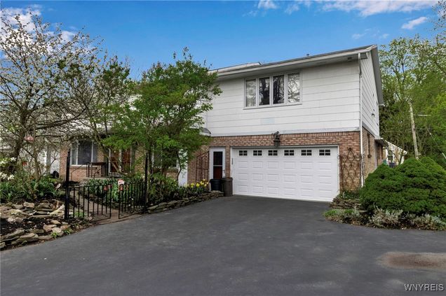 3 Culpepper Road Amherst, NY House Active - Photo 1 of 49. Opens carousel modal