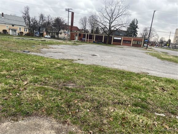 580 Kensington Avenue Buffalo, NY Plot of land Active - Photo 1 of 12. Opens carousel modal