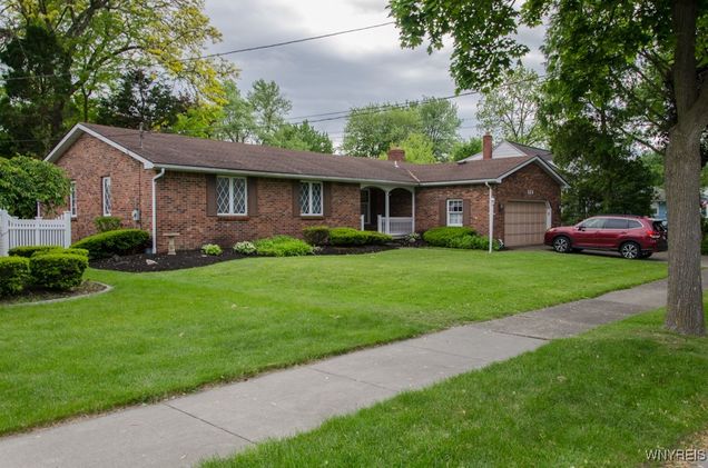 573 Locust Street North Tonawanda, NY House Active - Photo 1 of 50. Opens carousel modal