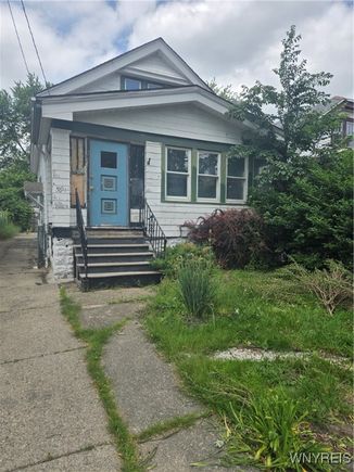 594 Lasalle Avenue