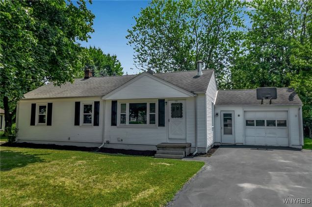 565 Oak Street Porter, NY House Active - Photo 1 of 29. Opens carousel modal