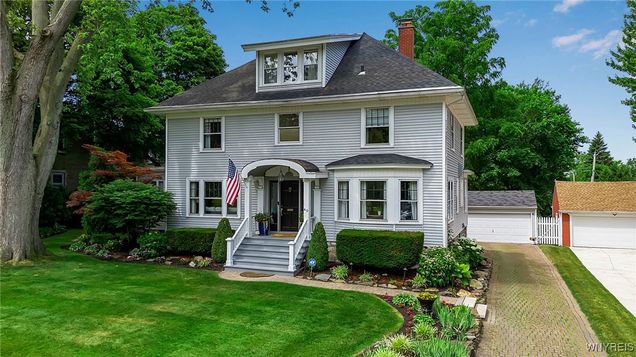 40 Westfield Rd Amherst, NY House Active - Photo 1 of 50. Opens carousel modal