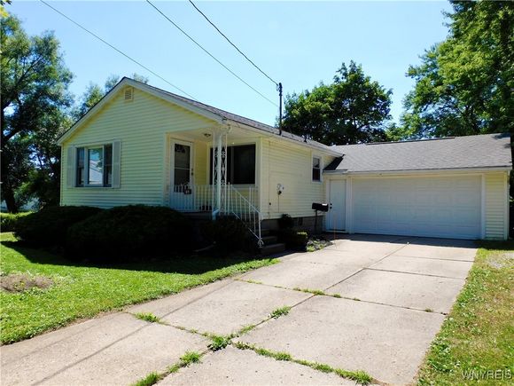 83 Sturm Street Lancaster, NY House Active - Photo 1 of 24. Opens carousel modal