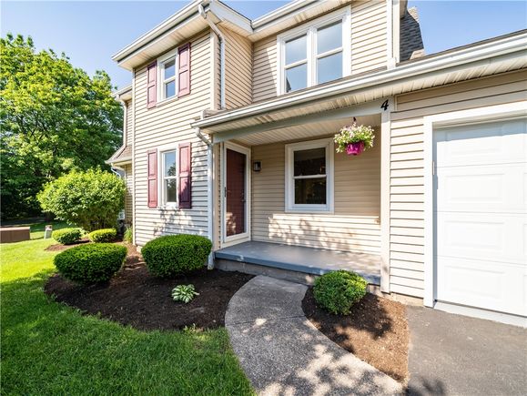 4 Rockhurst Drive Penfield, NY Townhouse Sold - Photo 1 of 28. Opens carousel modal