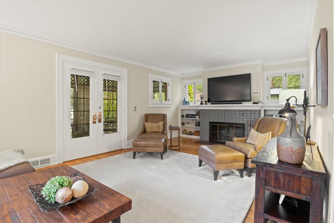 330 Beresford Rd, Rochester, NY 14610 Estately 🧡 MLS R1566621