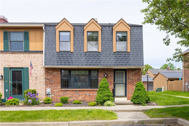 24 Georgetown Lane Perinton, NY Townhouse Sold - Photo 1 of 19. Opens carousel modal