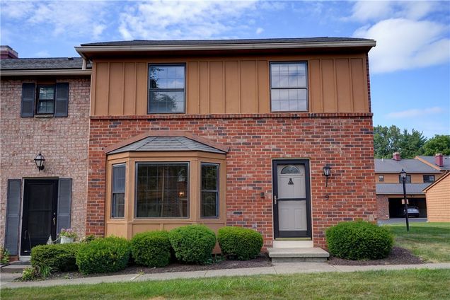 9 Dunbridge Heights