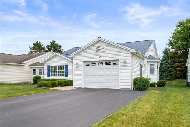 13 College Greene Drive