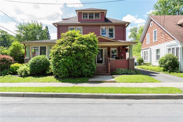 11 W End Avenue