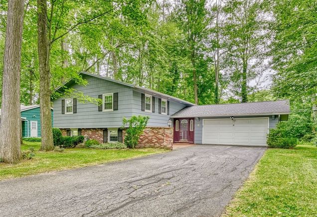38 Bright Oaks Drive Chili, NY House Active - Photo 1 of 50. Opens carousel modal