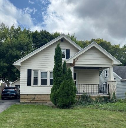 125 Redfern Drive