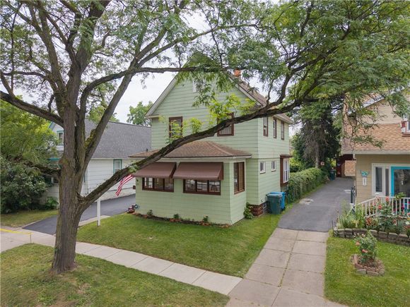 287 Curlew Street