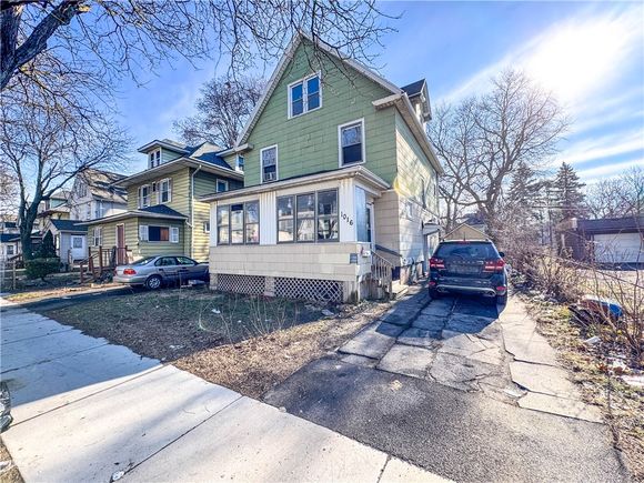 1016 N Goodman Street
