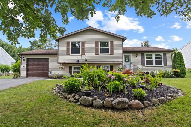 171 Brandy Wine Henrietta, NY House Active - Photo 1 of 41. Opens carousel modal