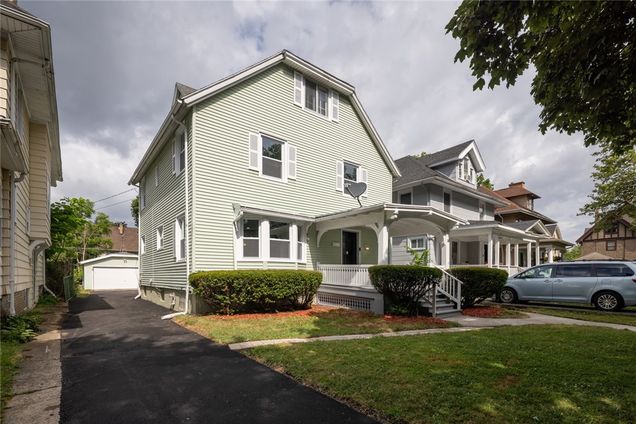 39 Rugby Avenue
