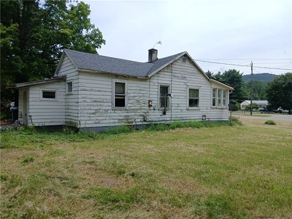 286 Main