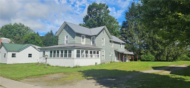 106 W Lamoka Avenue