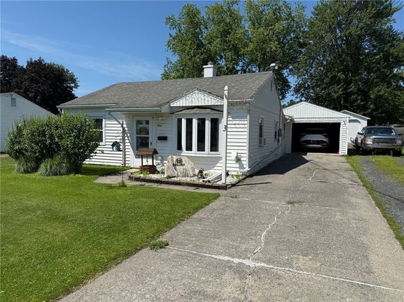 3 Barham Avenue
