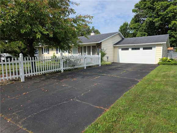 2805 Westinghouse Road Horseheads, NY House Active - Photo 1 of 35. Opens carousel modal