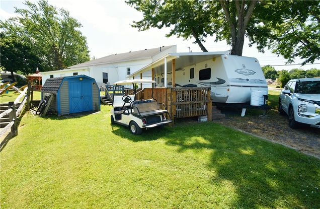 7945 Lake Road Unit 55