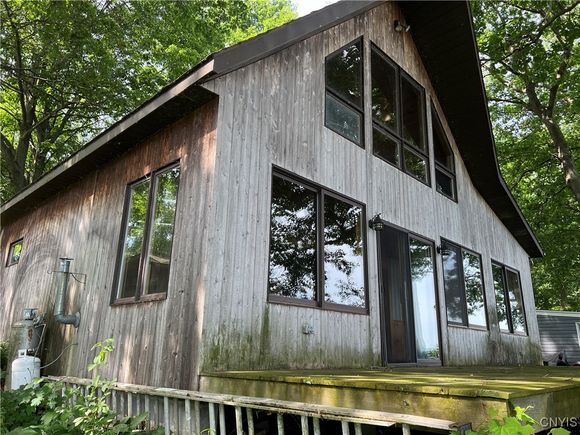 8227 Catfish Point Road Cape Vincent, NY House Active - Photo 1 of 10. Opens carousel modal