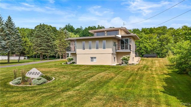 10030 Hillside Marcy, NY House Active - Photo 1 of 47. Opens carousel modal