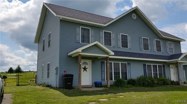 7449 Emi Lane