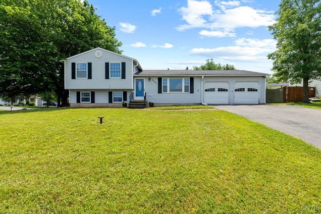 4791 Stonehurst Road Clay, NY House Active - Photo 1 of 36. Opens carousel modal
