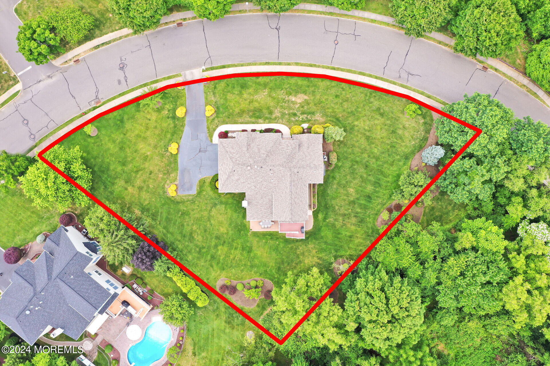 20 Crape Myrtle Dr, Holmdel, NJ 07733 Estately 🧡 MLS 22429174