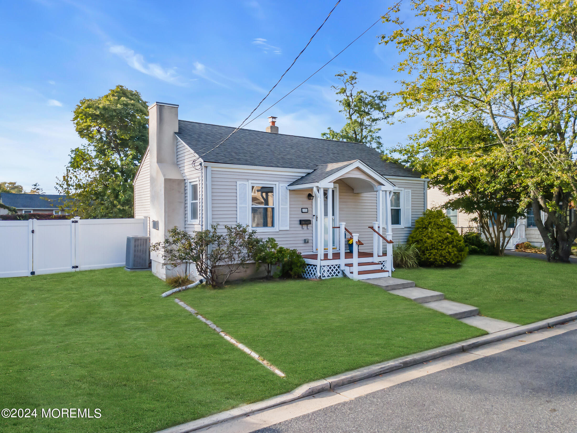 1155 Ridgefield Dr, Point Pleasant, NJ 08742 Estately 🧡 MLS 22429394