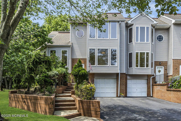 68 Ambassador Drive