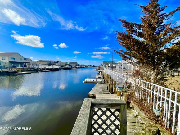 3 W Potomac Drive