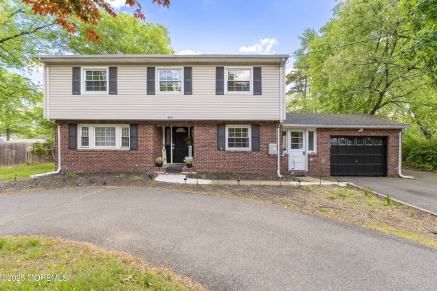 411 Manalapan Road