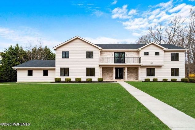 527 Woodview Road Toms River, NJ House Active - Photo 1 of 61. Opens carousel modal