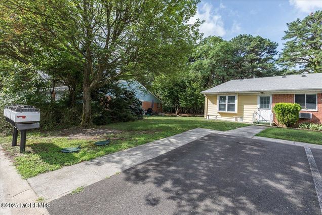 118a Hudson Parkway
