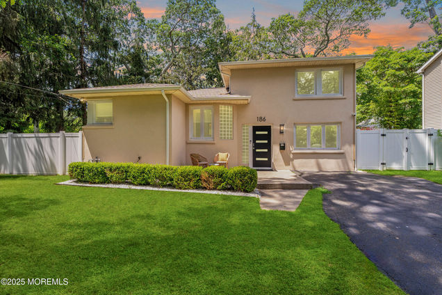 186 Elmwood Road