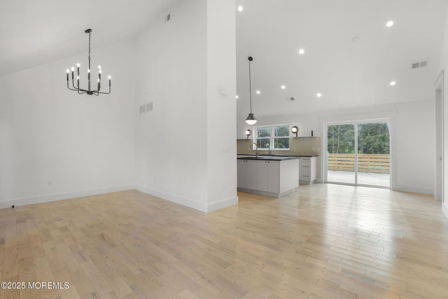 1405 Ridge Avenue