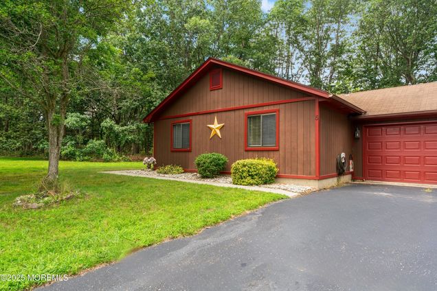 5 Flamingo Drive Howell, NJ Condo Active - Photo 1 of 22. Opens carousel modal