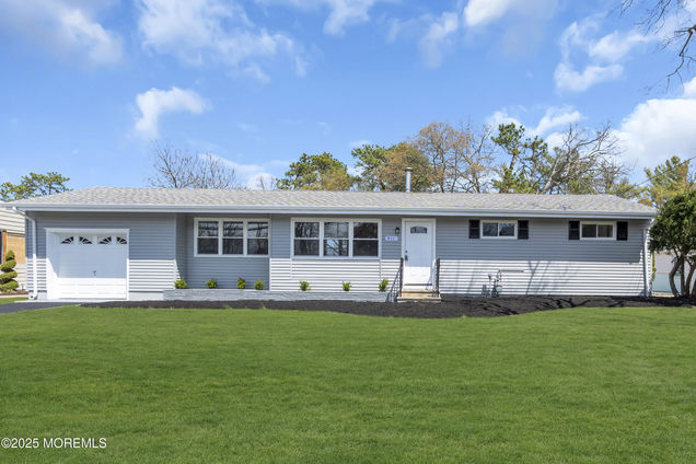 911 Neville Street Toms River, NJ House Active - Photo 1 of 25. Opens carousel modal