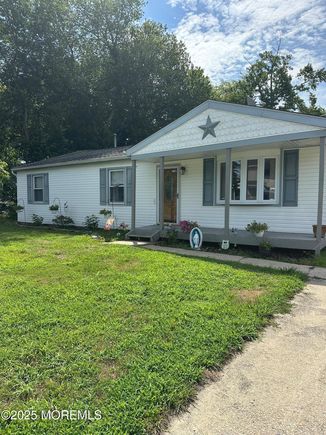 916 Center Street Little Egg Harbor, NJ House Active - Photo 1 of 8. Opens carousel modal
