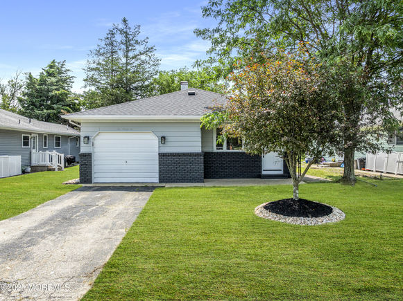 696 Jamaica Boulevard Toms River, NJ House Active - Photo 1 of 20. Opens carousel modal