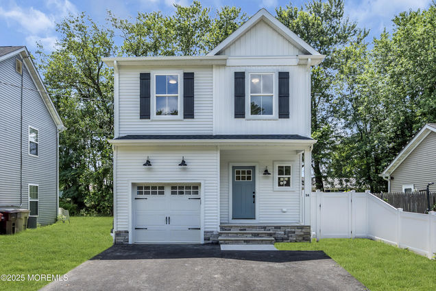 54 5th Avenue Toms River, NJ House Active - Photo 1 of 28. Opens carousel modal